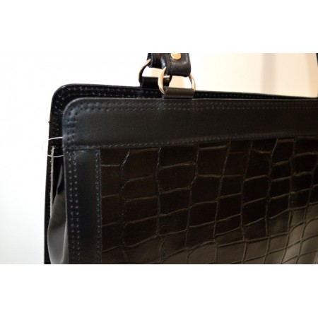 ΔΕΡΜΑΤΙΝΗ ΓΥΝΑΙΚΕΙΑ ΤΣΑΝΤΑ 